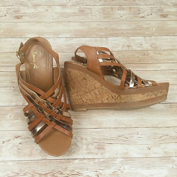 franco sarto connolly wedge